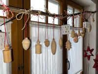 Christbaumschmuck aus Linde